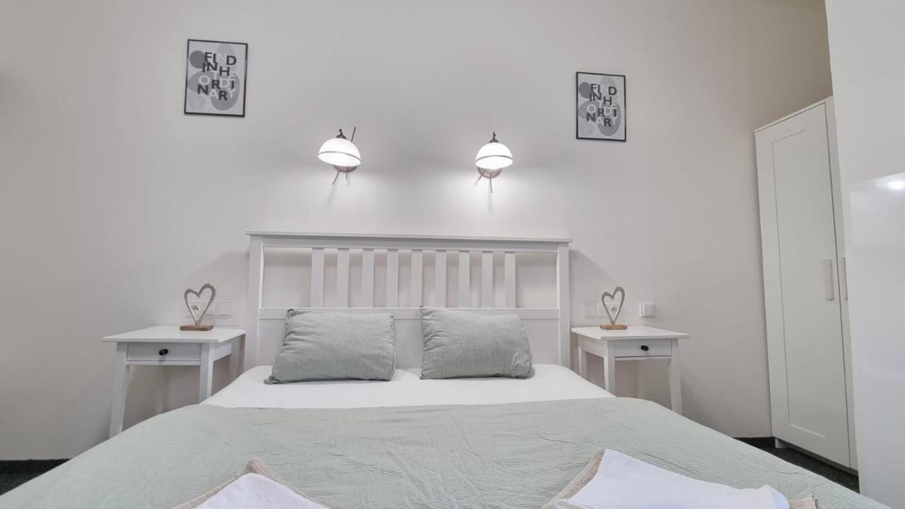 פראג Finnem Rentals Jicinska מראה חיצוני תמונה
